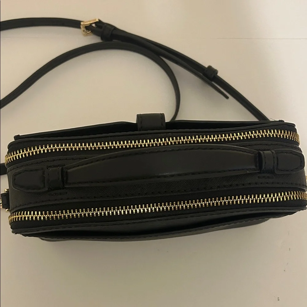 Michael Kors Black Leather Crossbody with Gold Hardware - Picture 4 of 10